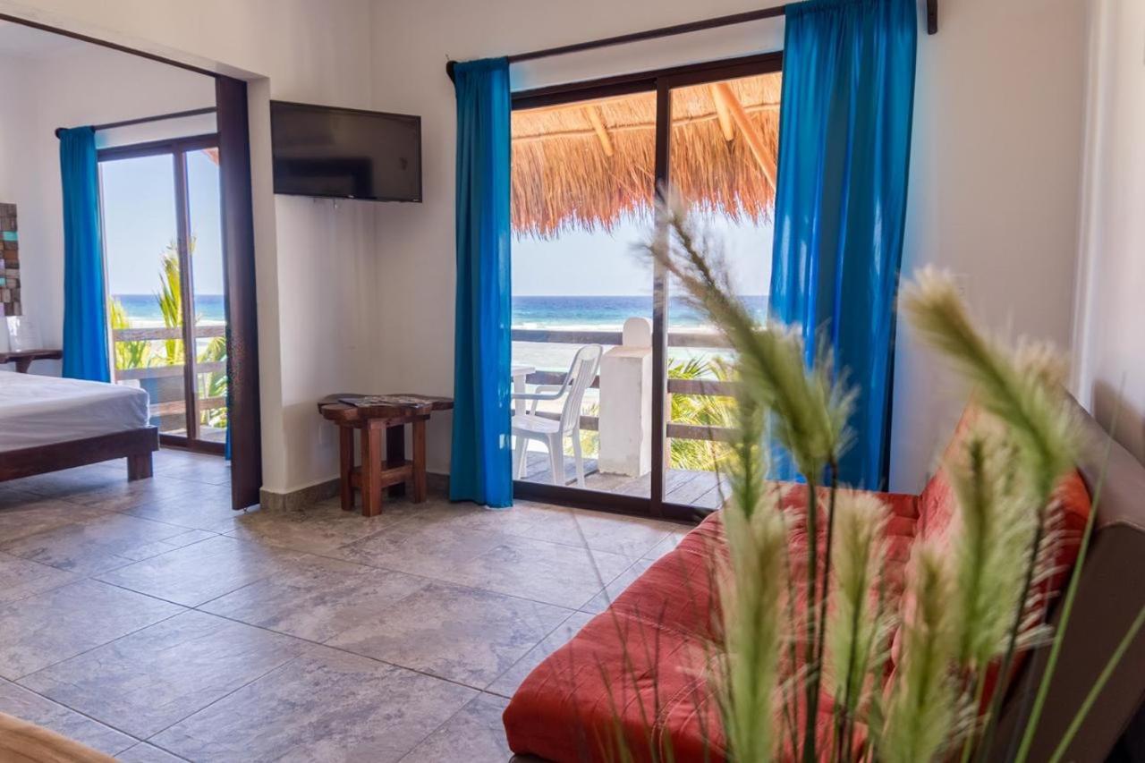 Hotel Blue Reef Frente Al Mar มาอาอวล ภายนอก รูปภาพ