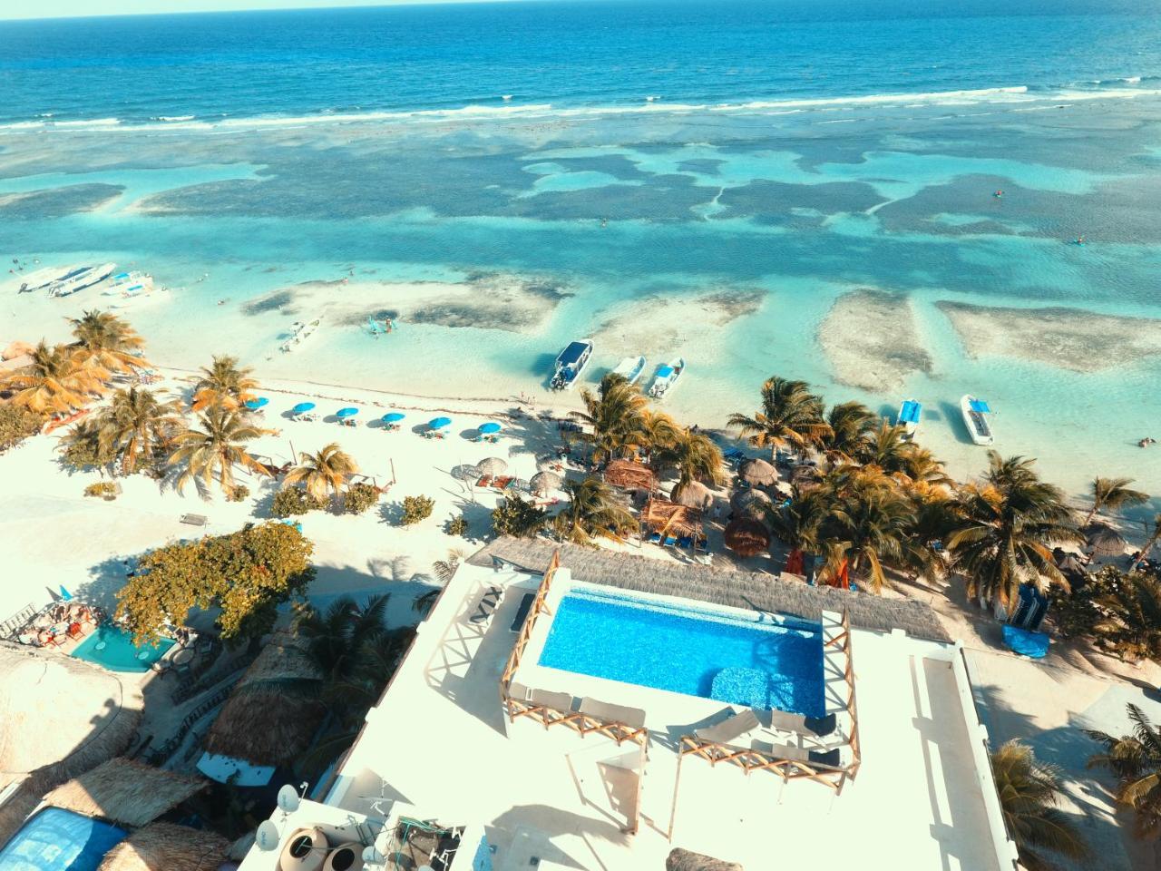 Hotel Blue Reef Frente Al Mar มาอาอวล ภายนอก รูปภาพ