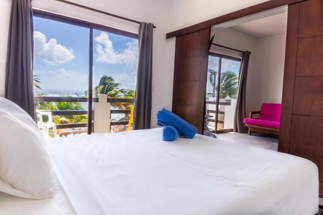 Hotel Blue Reef Frente Al Mar มาอาอวล ภายนอก รูปภาพ